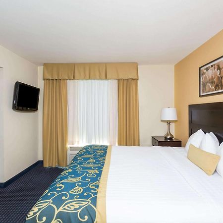 วินเกต บาย วินด์แฮม ฮิวมา Hotel โฮมา ภายนอก รูปภาพ
